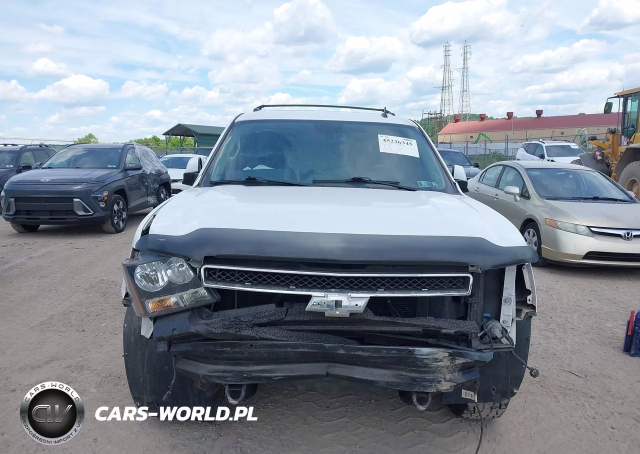 2013 Chevrolet Suburban 1500 Lt VIN:1GNSKJE70DR113860 - 13