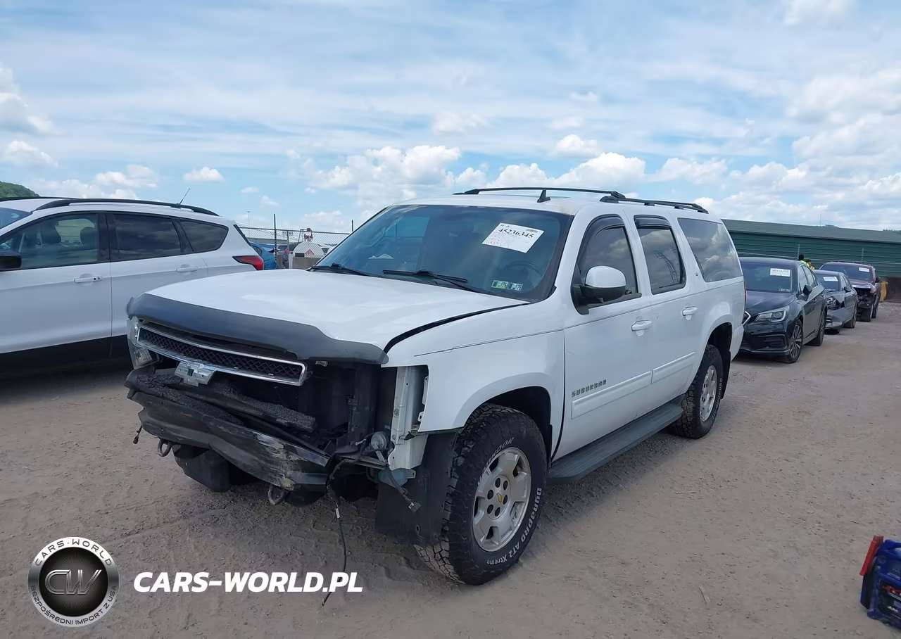 2013 Chevrolet Suburban 1500 Lt VIN:1GNSKJE70DR113860 - 2