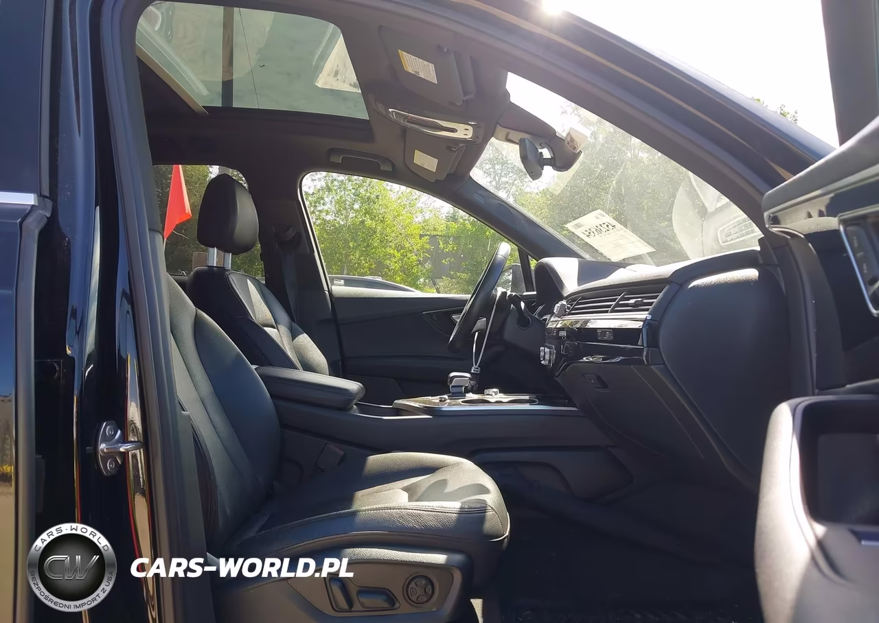 2019 Audi Q7 55 Premium VIN:WA1VAAF77KD023455 - 3