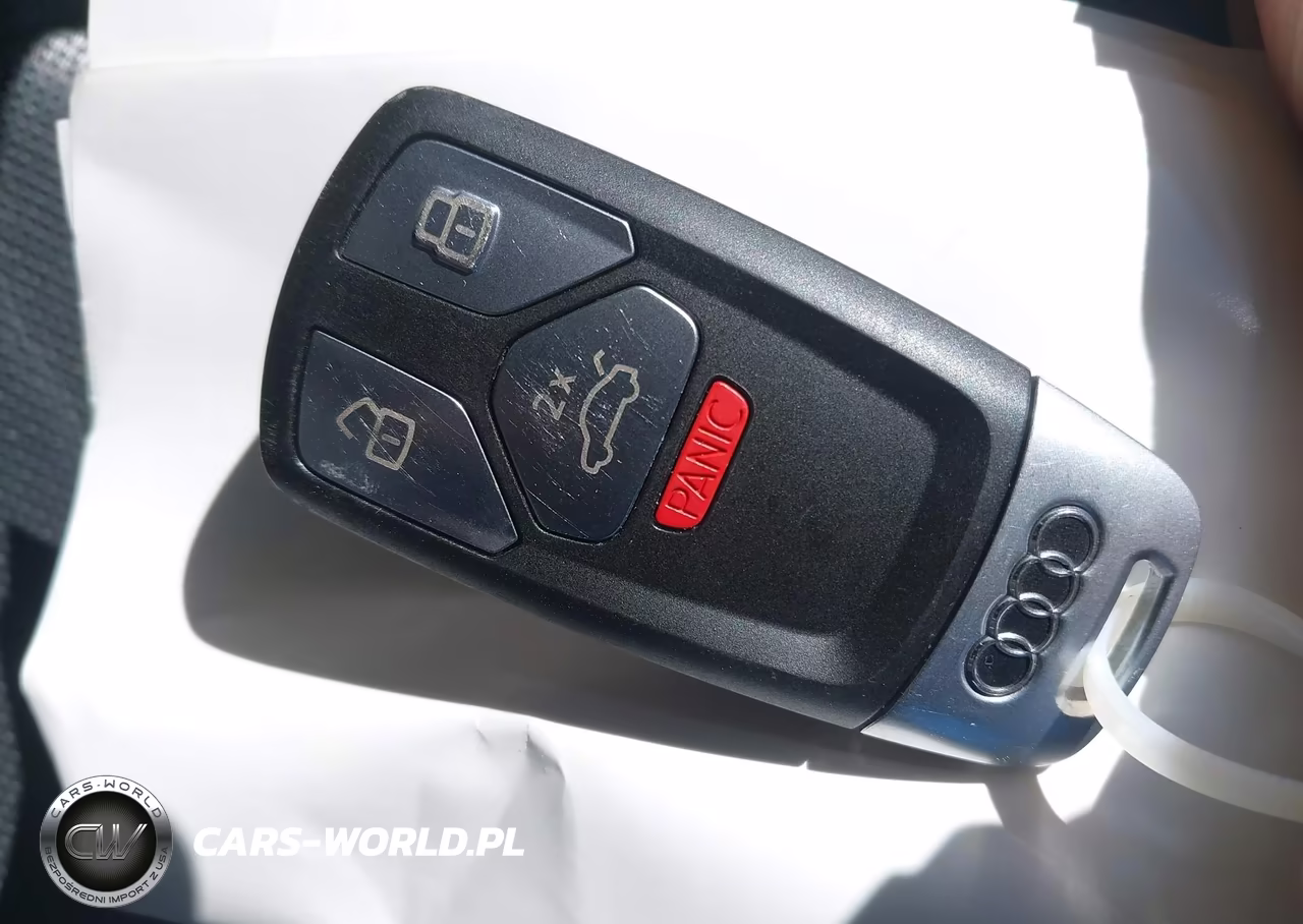 2019 Audi Q7 55 Premium VIN:WA1VAAF77KD023455 - 9