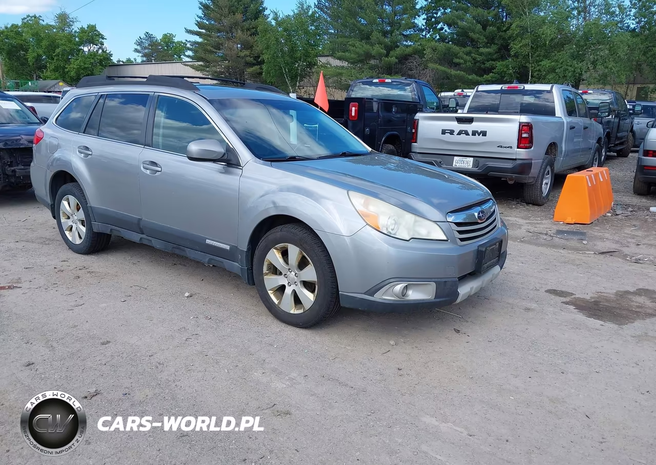2011 Subaru Outback 2.5I Limited – zdjęcie 1 z 13
