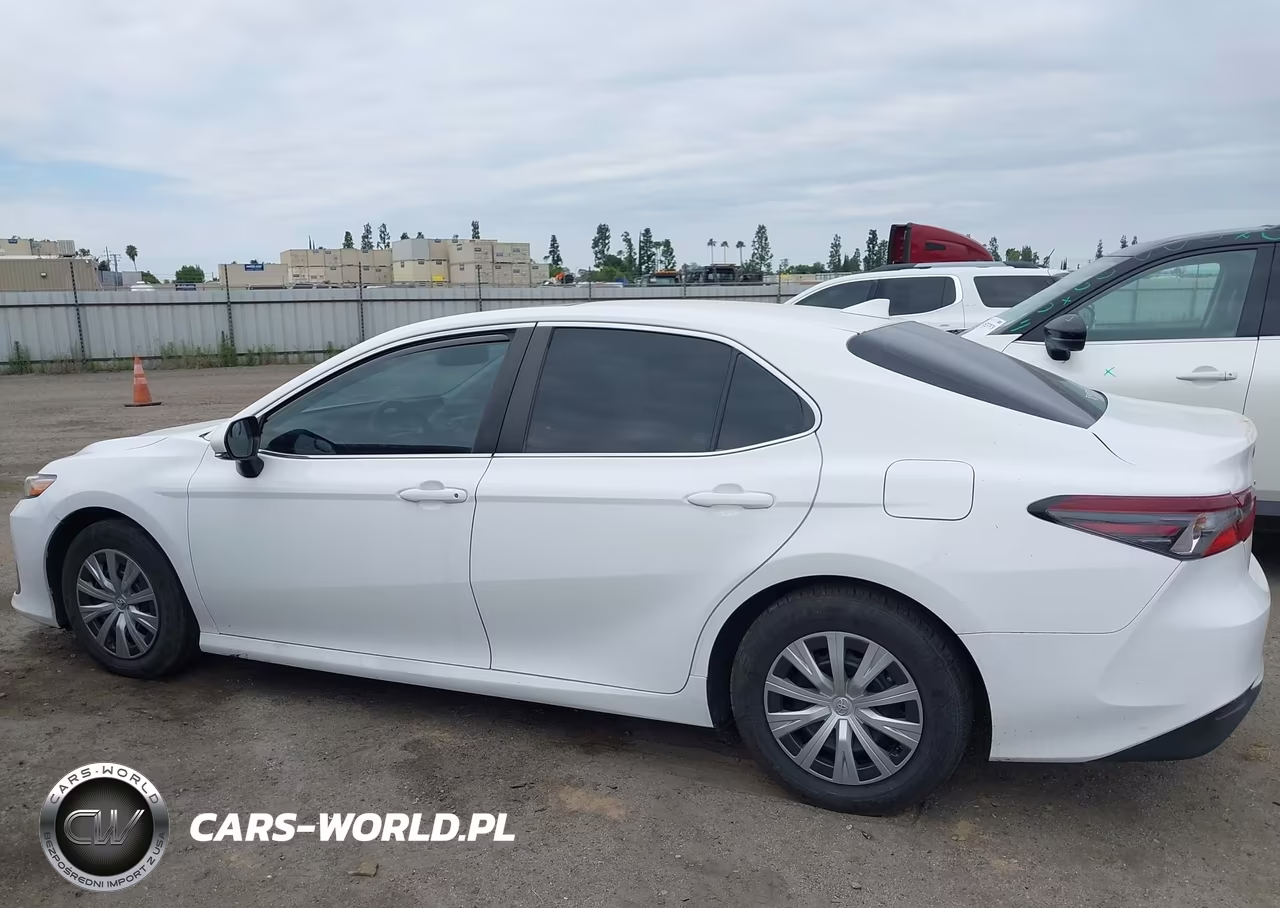 2023 Toyota Camry Le Hybrid VIN:4T1H31AK8PU045914 - 14