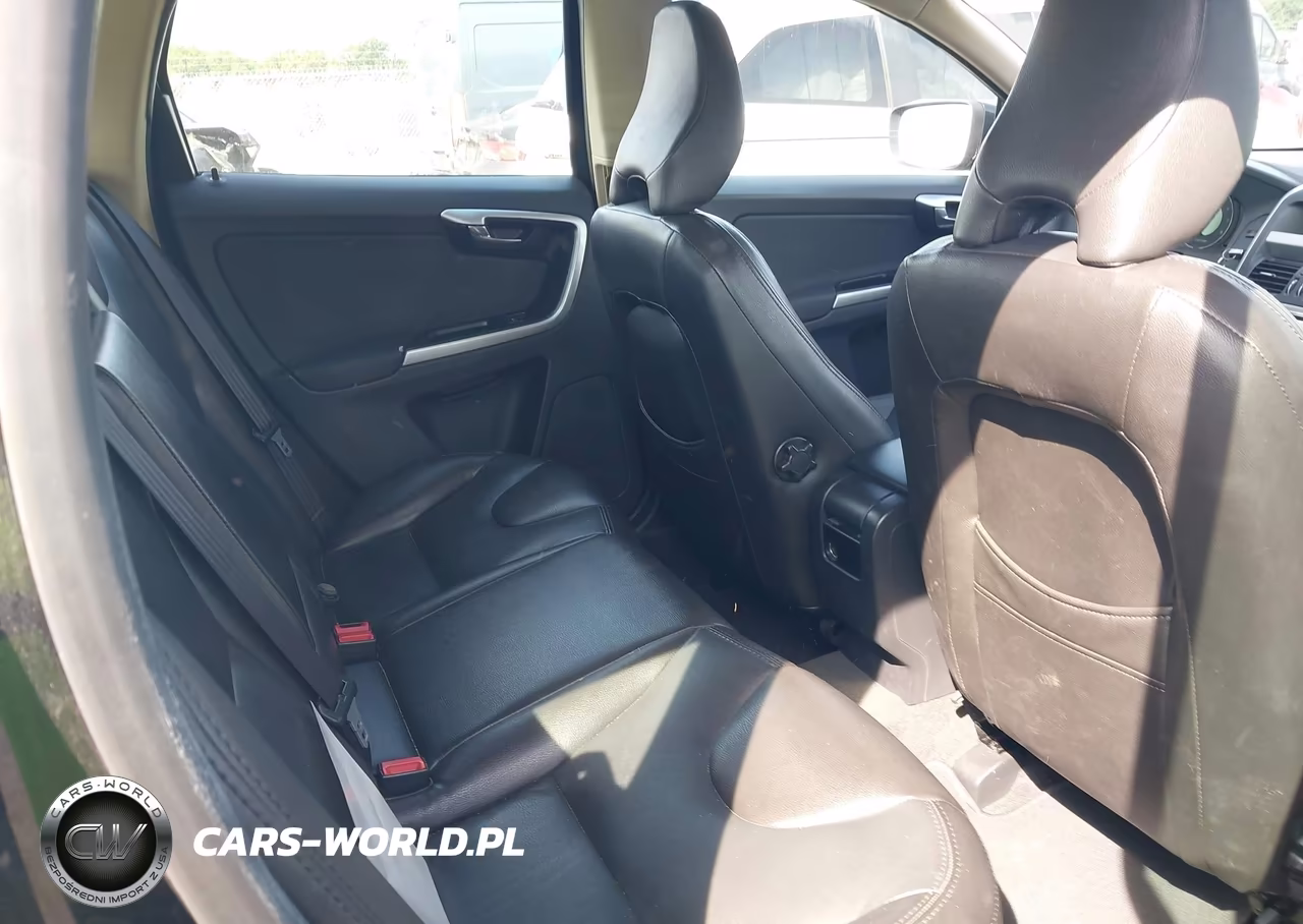 2011 Volvo Xc60 3.2-3.2 R-Design VIN:YV4952DL5B2175180 - 8