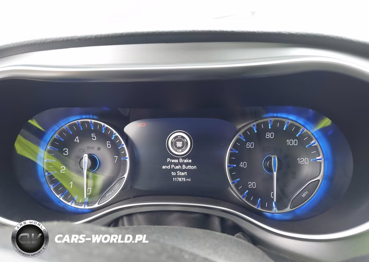 2019 Chrysler Pacifica Limited VIN:2C4RC1GG0KR634568 - 7