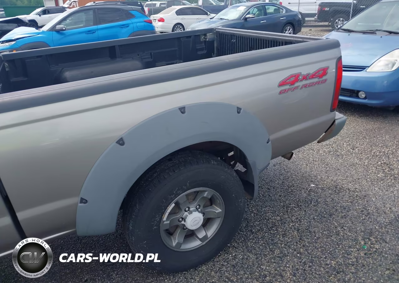 2003 Nissan Frontier Xe-V6 VIN:1N6ED29Y83C463258 - 6