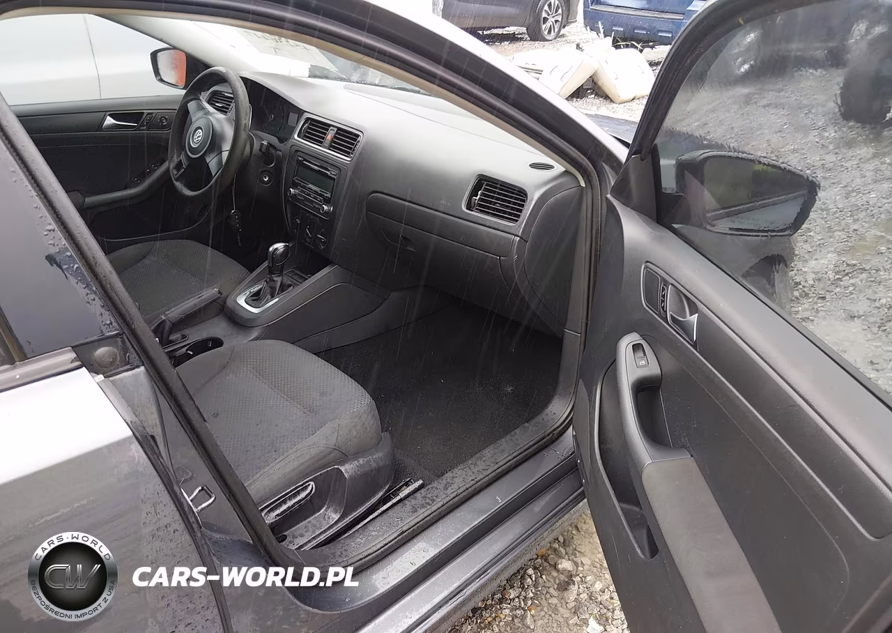 2012 Volkswagen Jetta 2.0L S VIN:3VW2K7AJ0CM418575 - 5