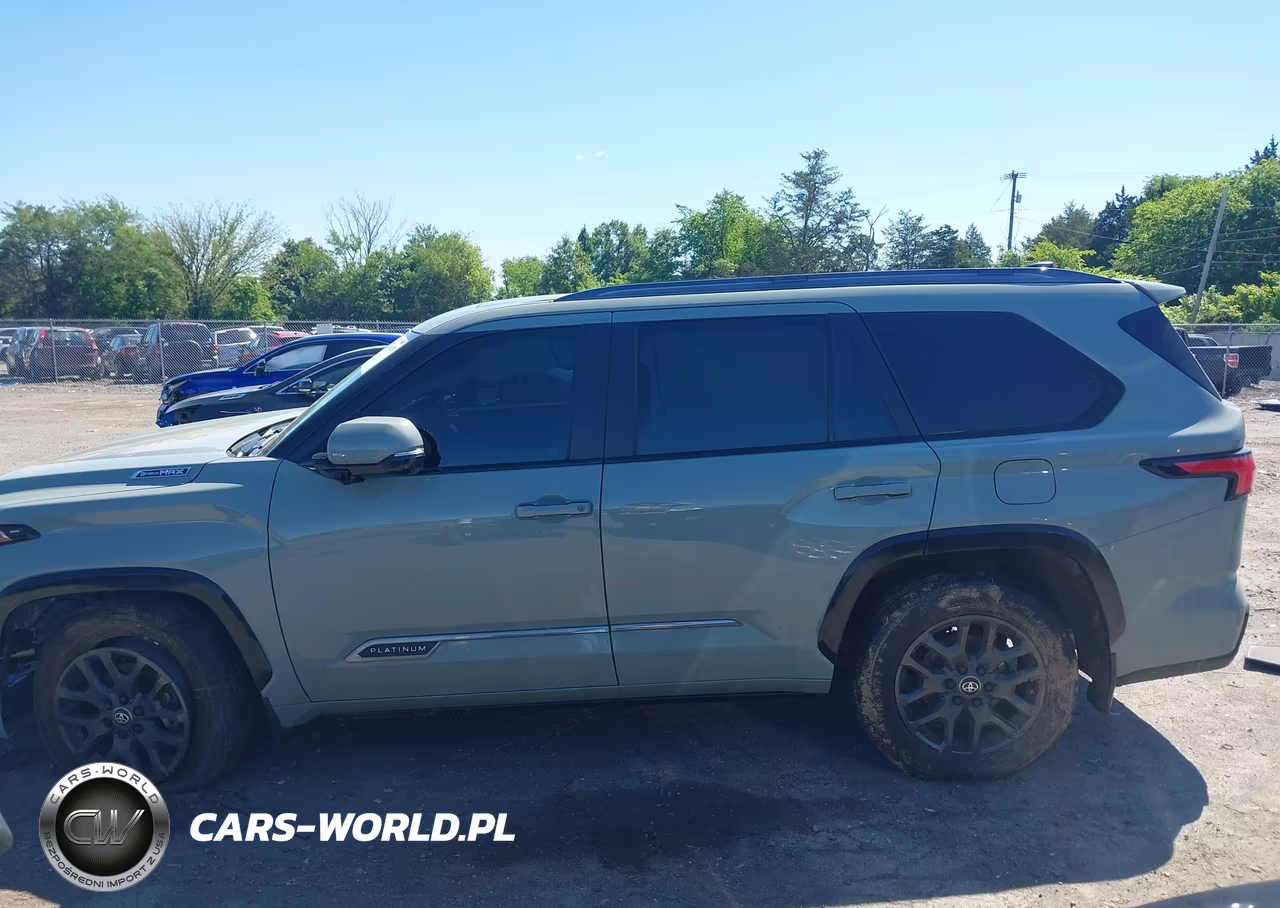 2025 Toyota Sequoia Platinum VIN:7SVAAABA9SX051932 - 13