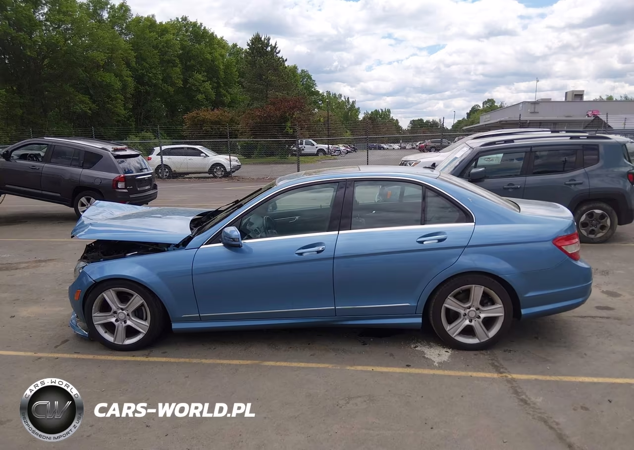 2011 Mercedes-Benz C 300 Sport 4Matic VIN:WDDGF8BB4BR174989 - 14