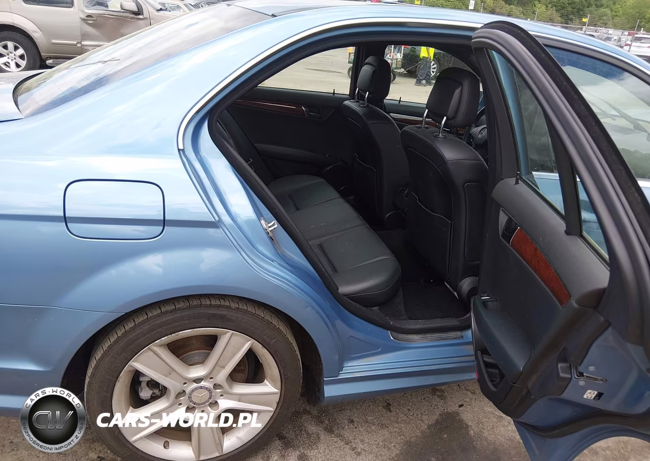 2011 Mercedes-Benz C 300 Sport 4Matic VIN:WDDGF8BB4BR174989 - 8