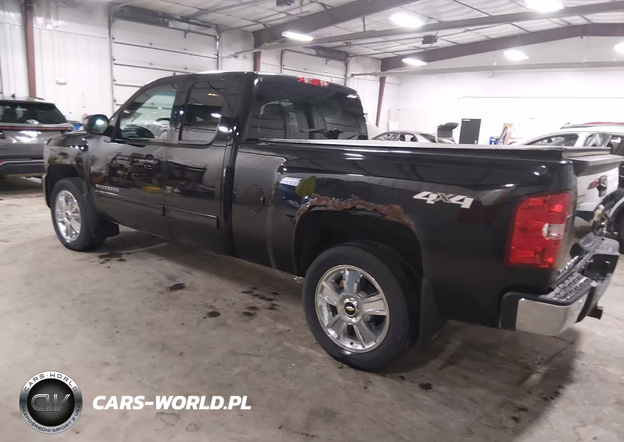 2013 Chevrolet Silverado 1500 Ltz VIN:1GCRKTE71DZ158244 - 3