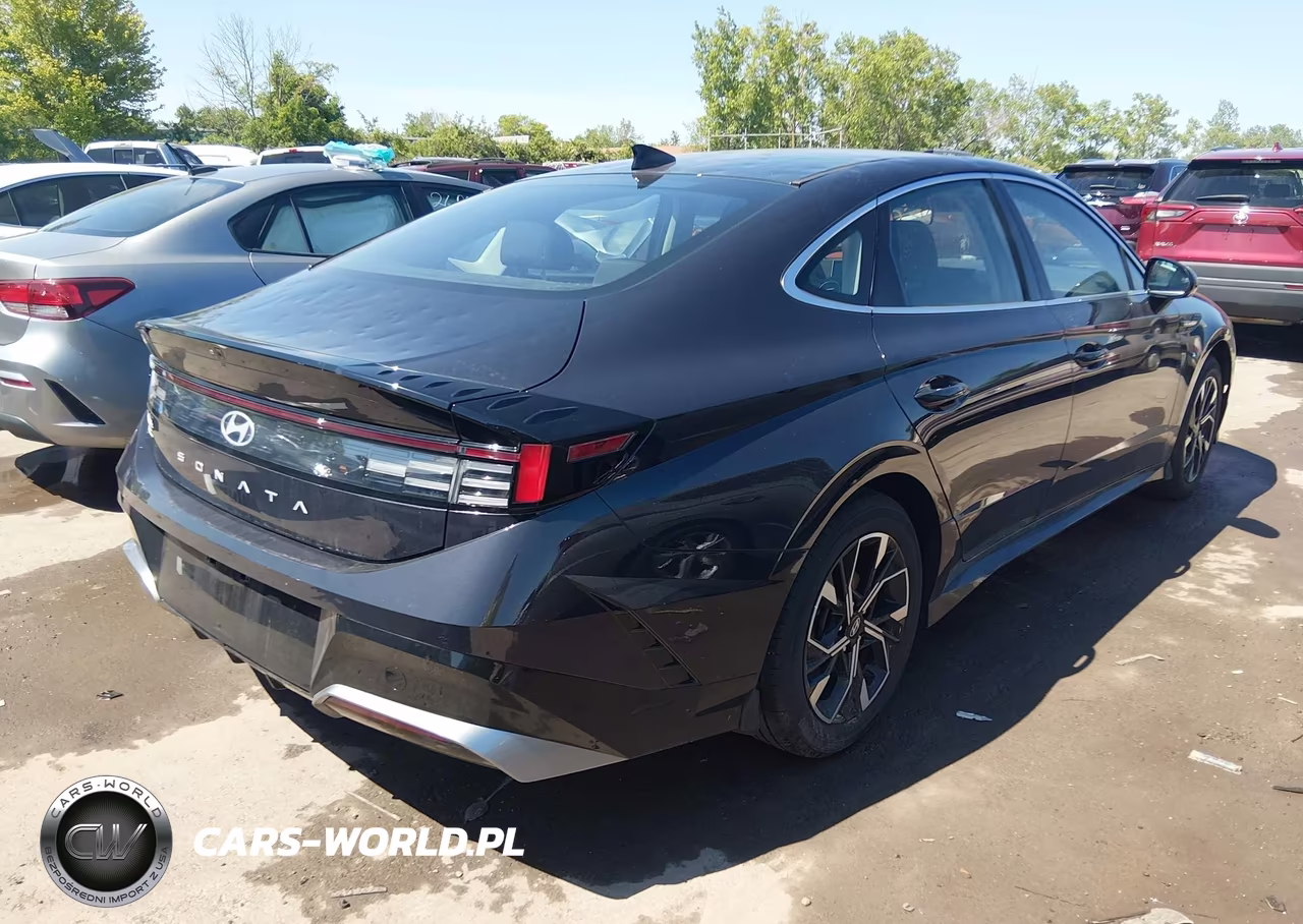 2024 Hyundai Sonata Sel VIN:KMHL64JA2RA412577 - 4