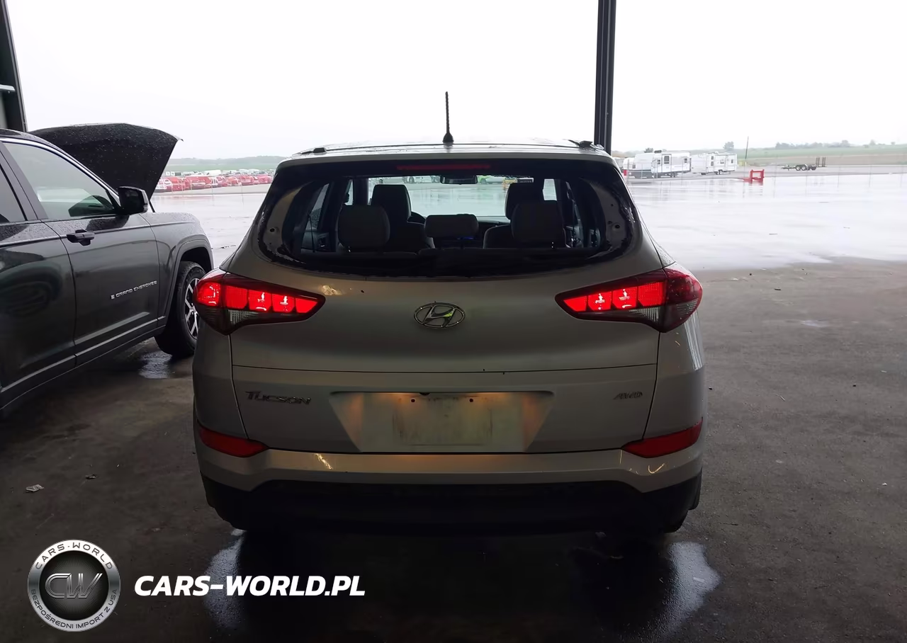 2018 Hyundai Tucson Se VIN:KM8J2CA41JU764589 - 16