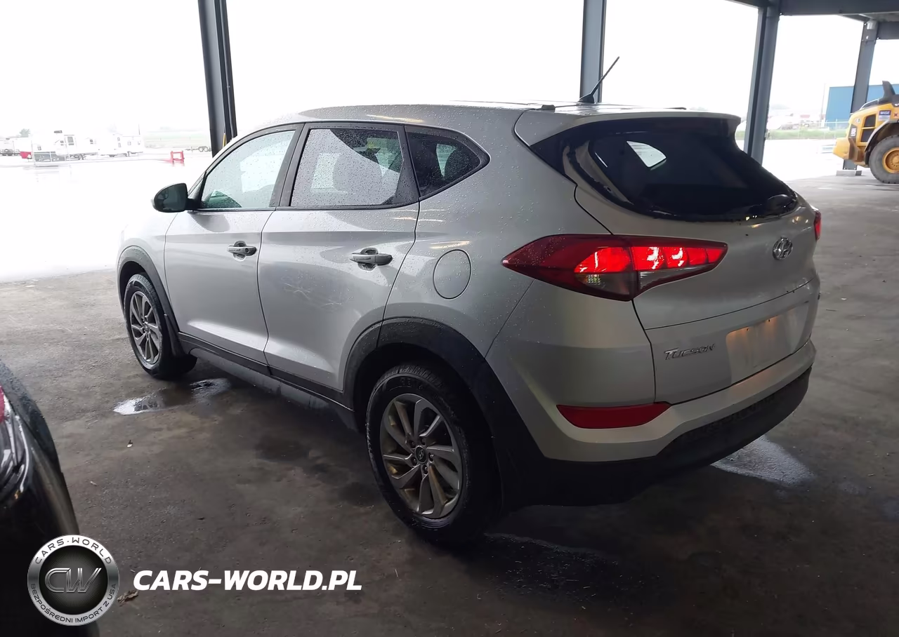 2018 Hyundai Tucson Se VIN:KM8J2CA41JU764589 - 3