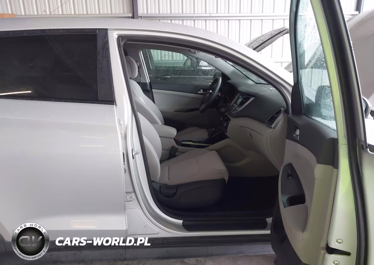 2018 Hyundai Tucson Se VIN:KM8J2CA41JU764589 - 5