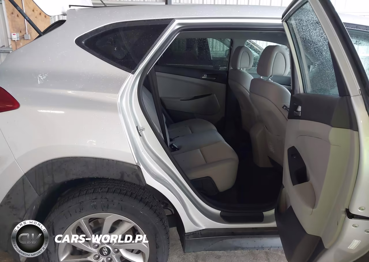 2018 Hyundai Tucson Se VIN:KM8J2CA41JU764589 - 8