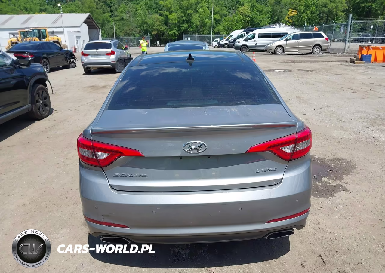 2015 Hyundai Sonata Limited VIN:5NPE34AF3FH052175 - 16