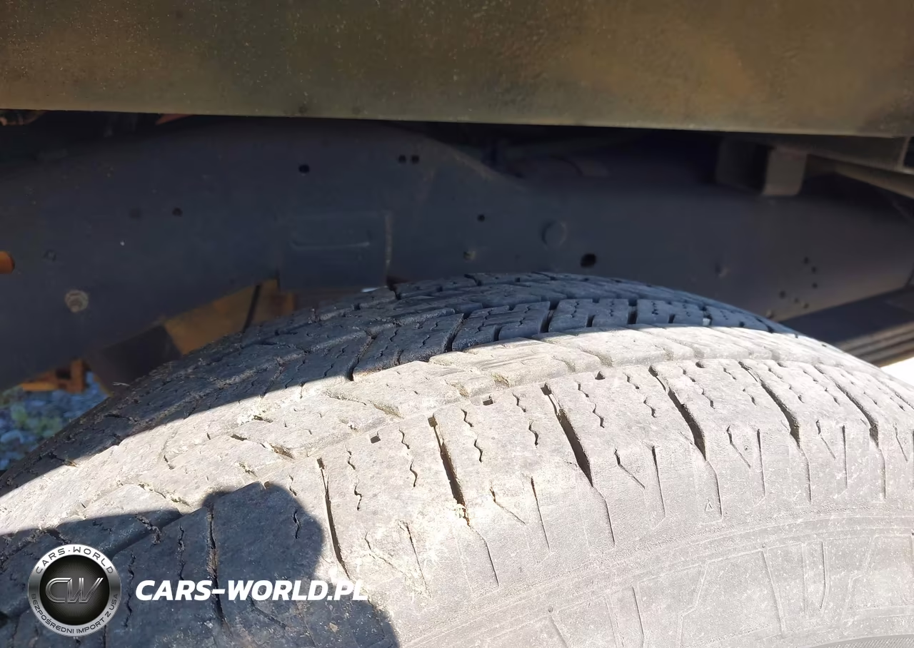 2008 Ford E-350 Cutaway VIN:1FDSE35L48DA51032 - 12