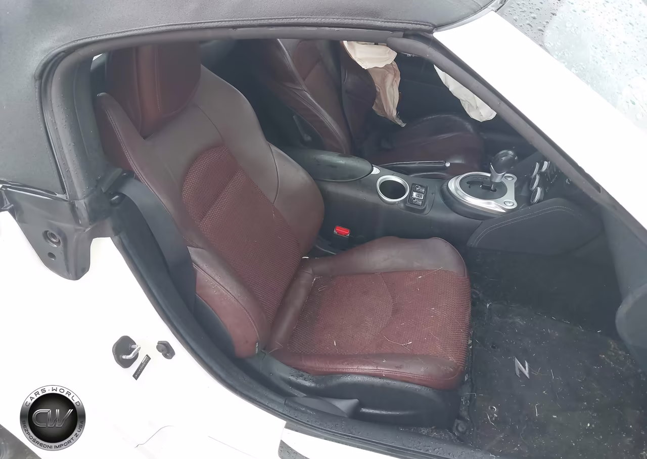 2010 Nissan 370Z Touring VIN:JN1AZ4FH0AM301993 - 8