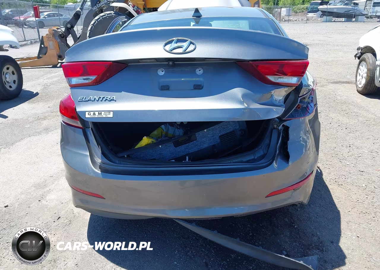 2018 Hyundai Elantra Sel VIN:5NPD84LF2JH357704 - 18
