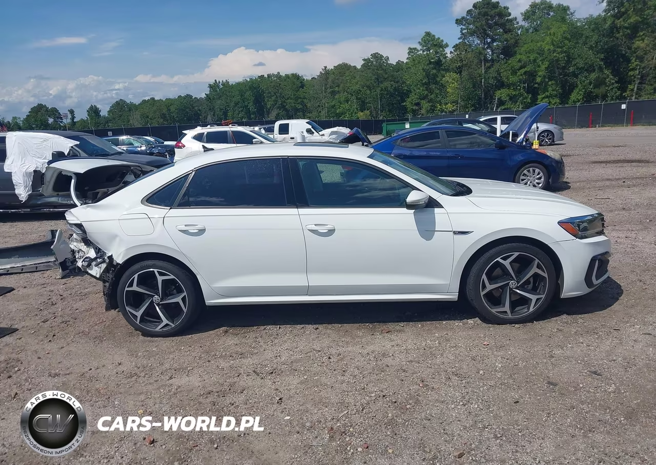 2020 Volkswagen Passat 2.0T R-Line VIN:1VWMA7A33LC018864 - 14