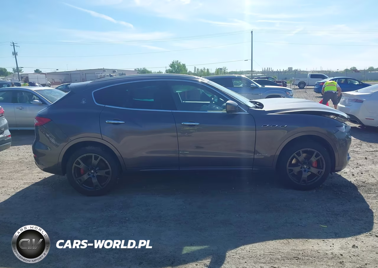 2019 Maserati Levante Granlusso VIN:ZN661XUL3KX310463 - 14