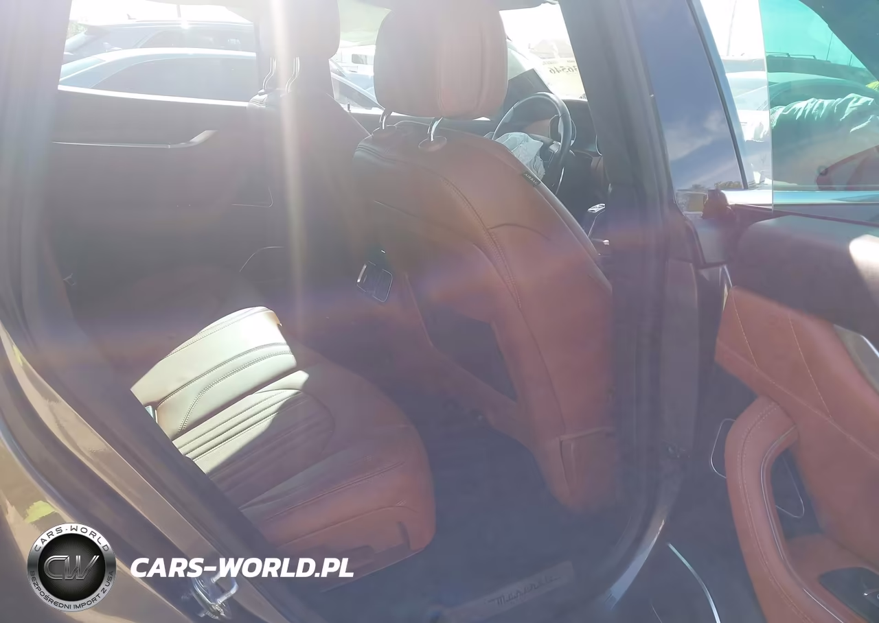 2019 Maserati Levante Granlusso VIN:ZN661XUL3KX310463 - 8