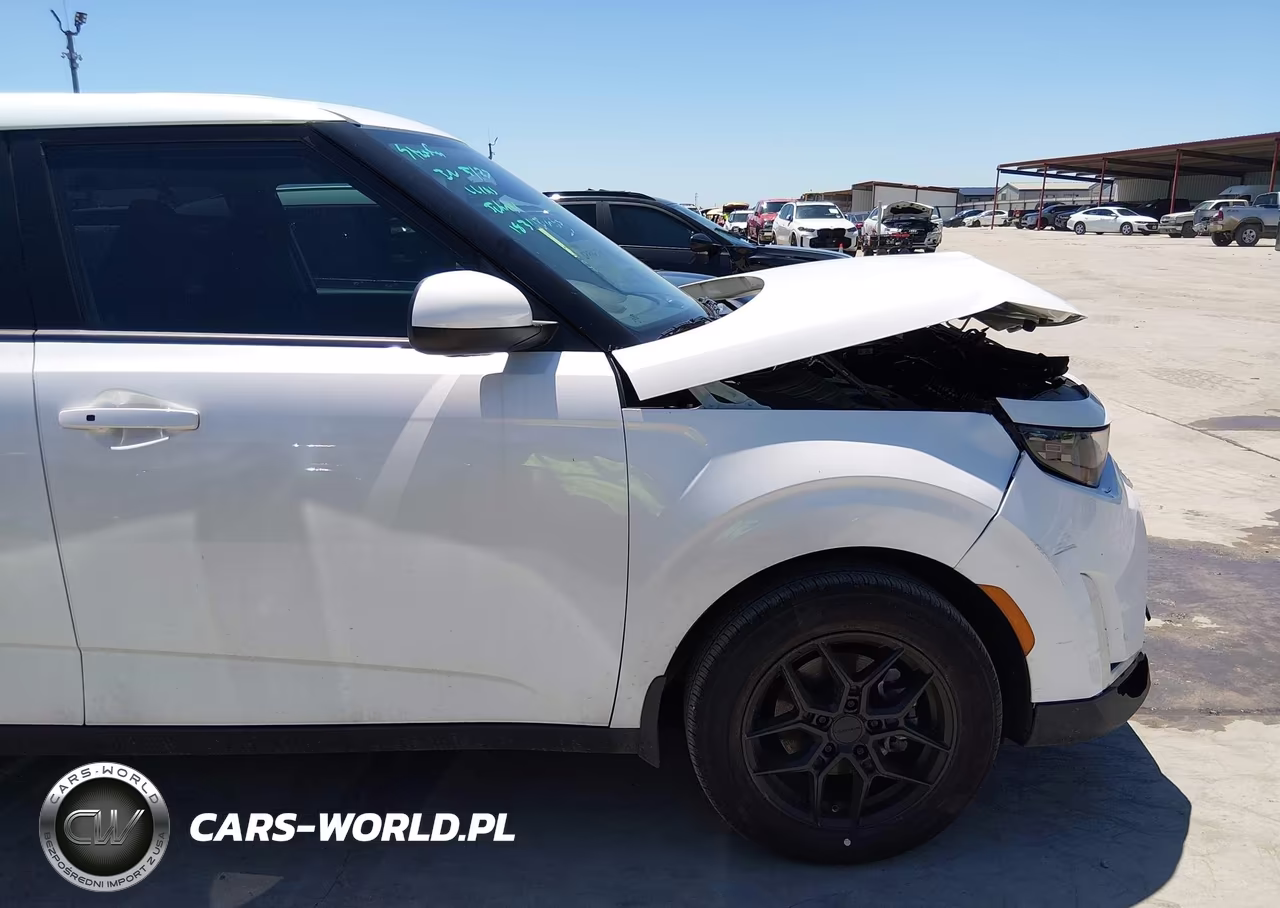 2025 Kia Soul S VIN:KNDJ23AU2S7949545 - 17