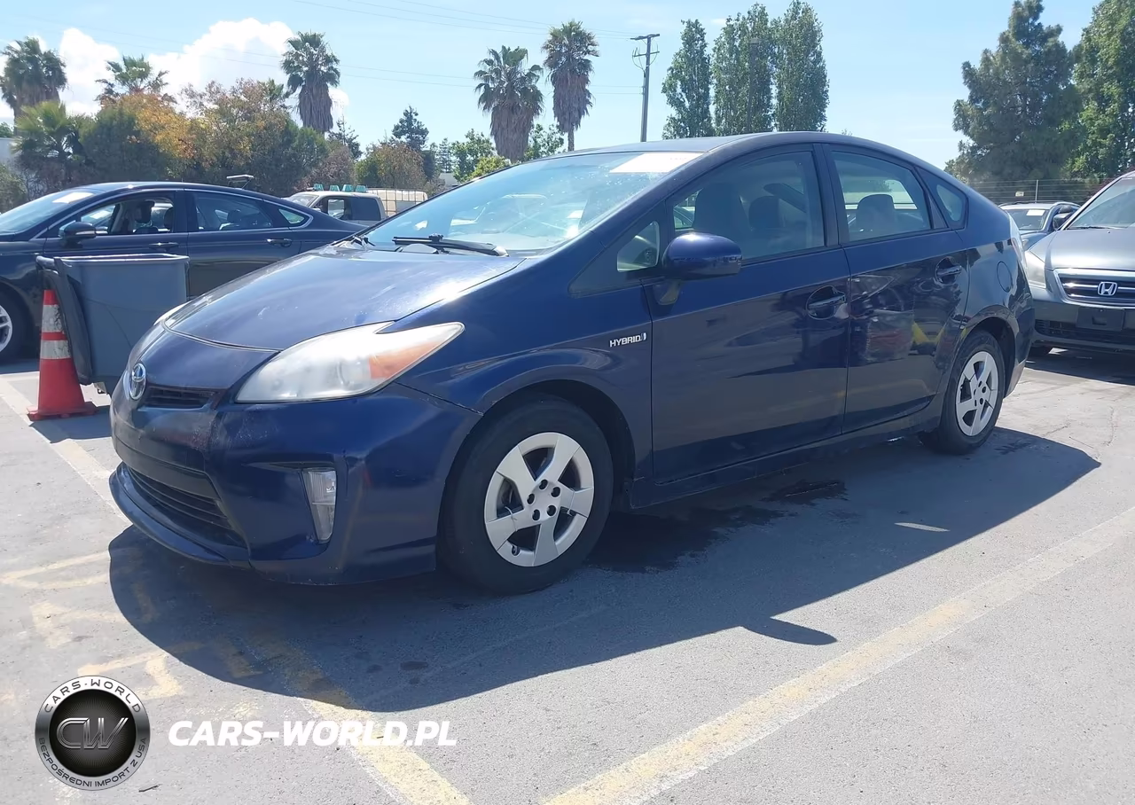 2013 Toyota Prius Two VIN:JTDKN3DU0D1634742 - 2