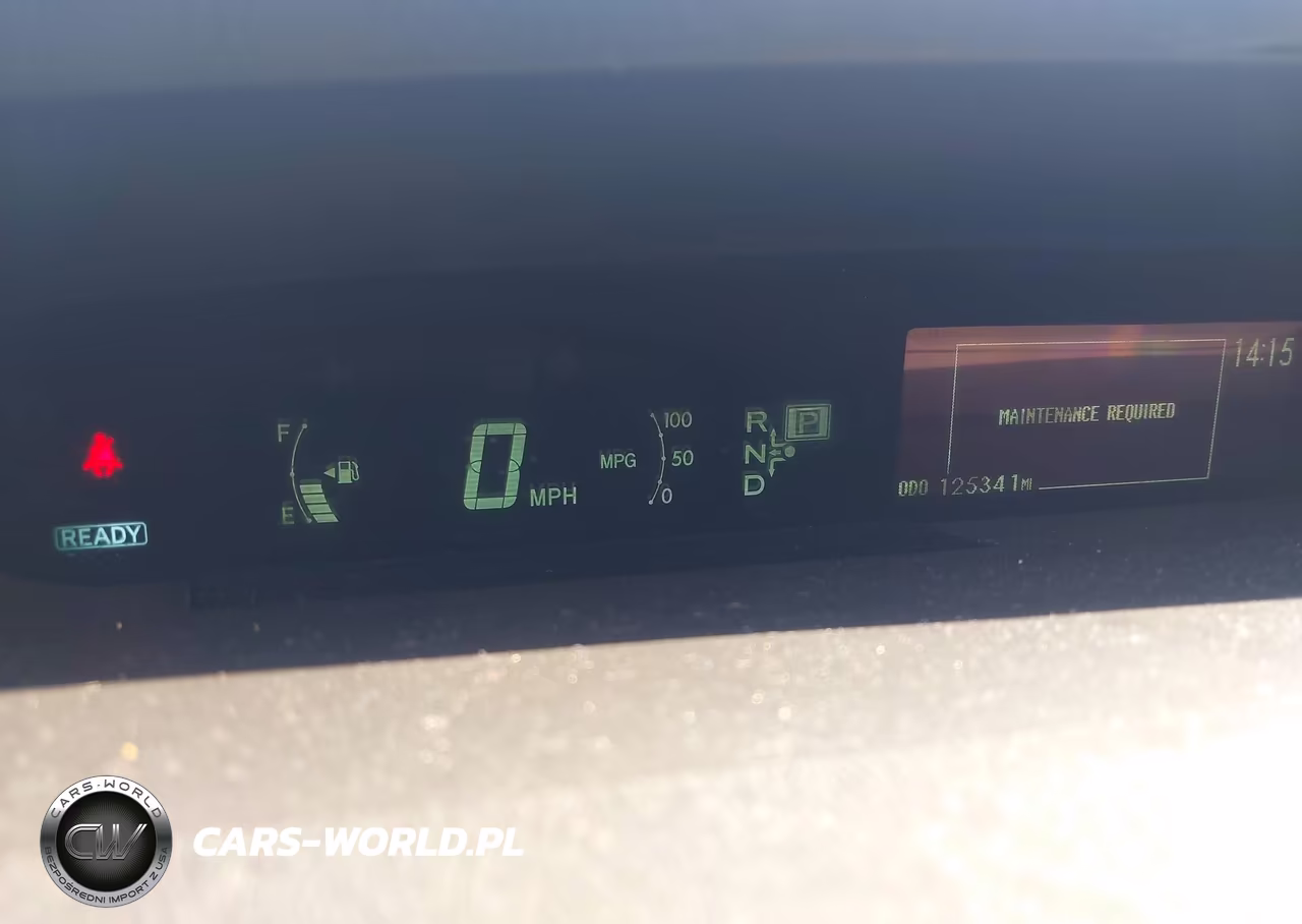 2013 Toyota Prius Two VIN:JTDKN3DU0D1634742 - 7