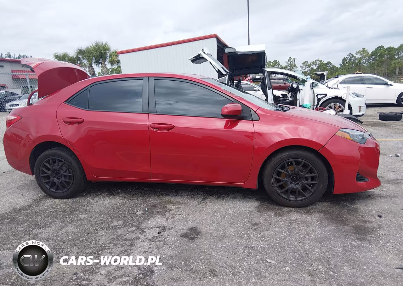 2019 Toyota Corolla L VIN:2T1BURHE7KC176280 - 13