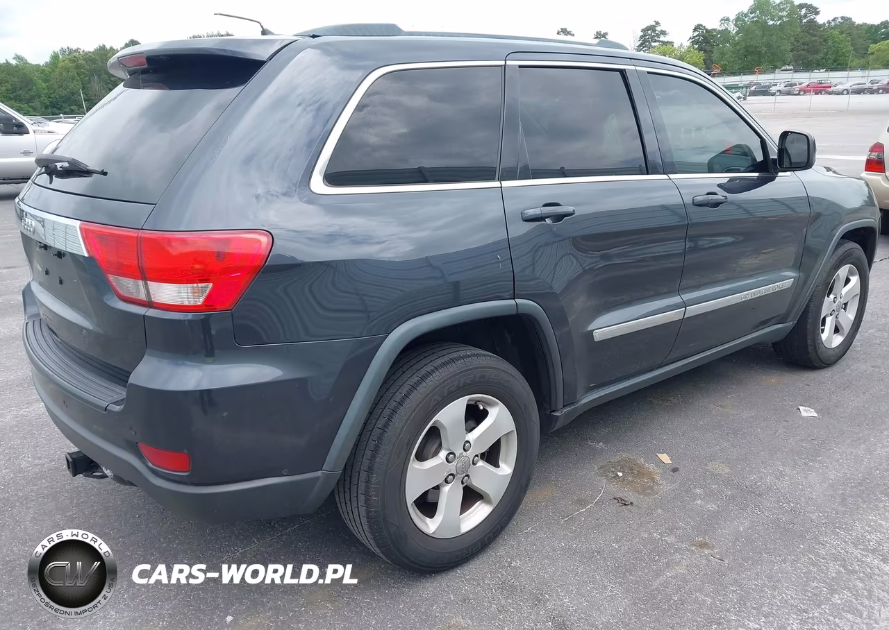 2013 Jeep Grand Cherokee Laredo VIN:1C4RJFAG6DC644285 - 4