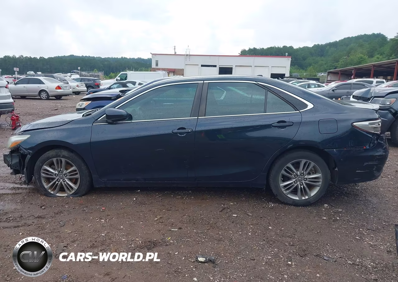 2015 Toyota Camry Se VIN:4T1BF1FK9FU915903 - 15