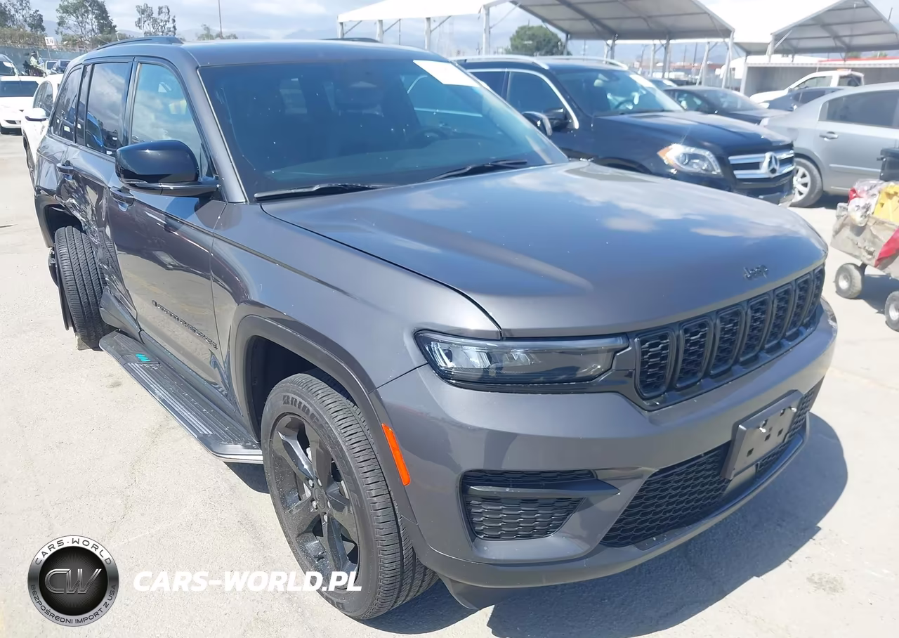 2024 Jeep Grand Cherokee Altitude X 4X4 – zdjęcie 1 z 17