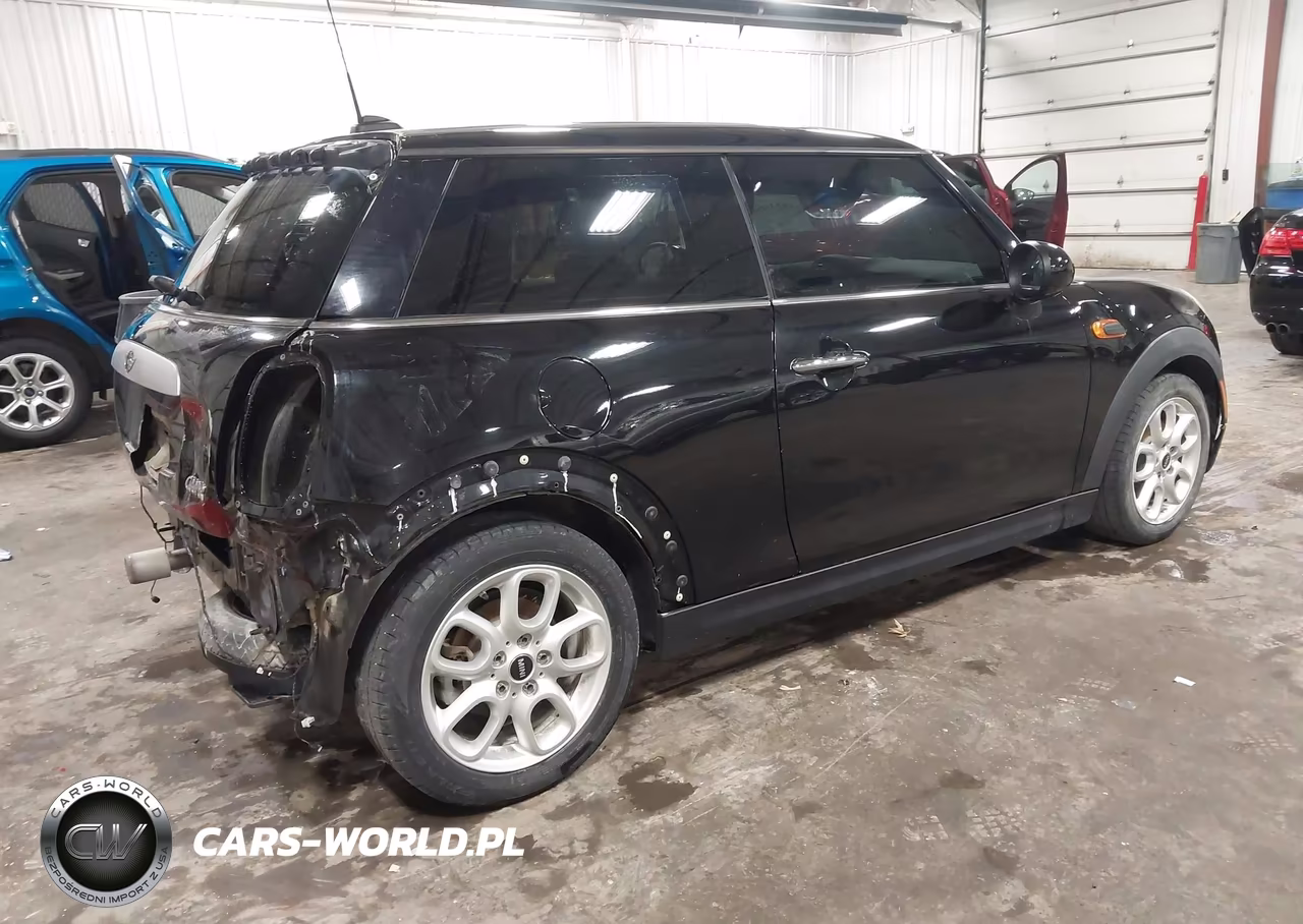 2015 Mini Hardtop Cooper VIN:WMWXM5C5XF3A04622 - 4