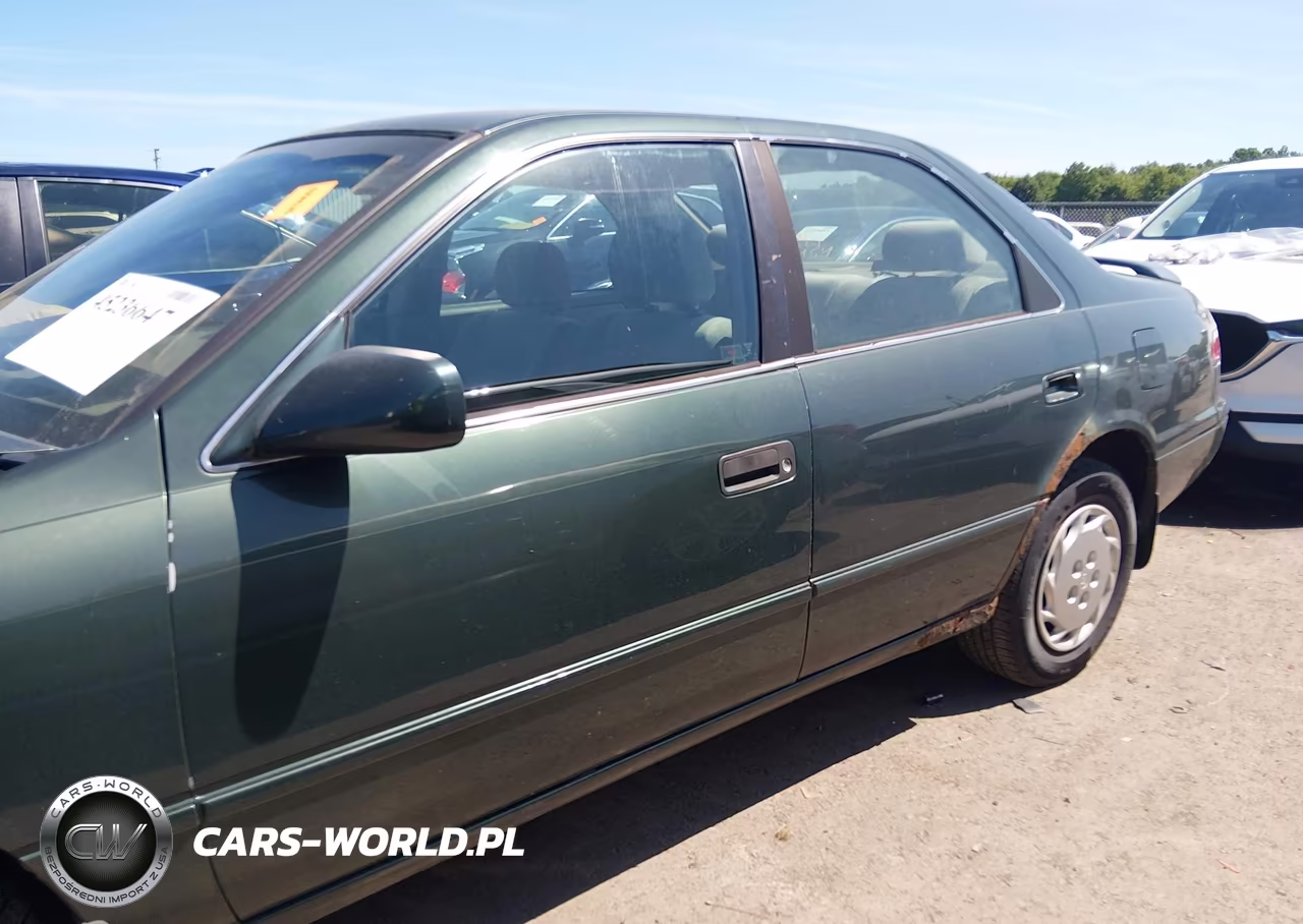 1999 Toyota Camry Le VIN:4T1BG22K5XU509871 - 15