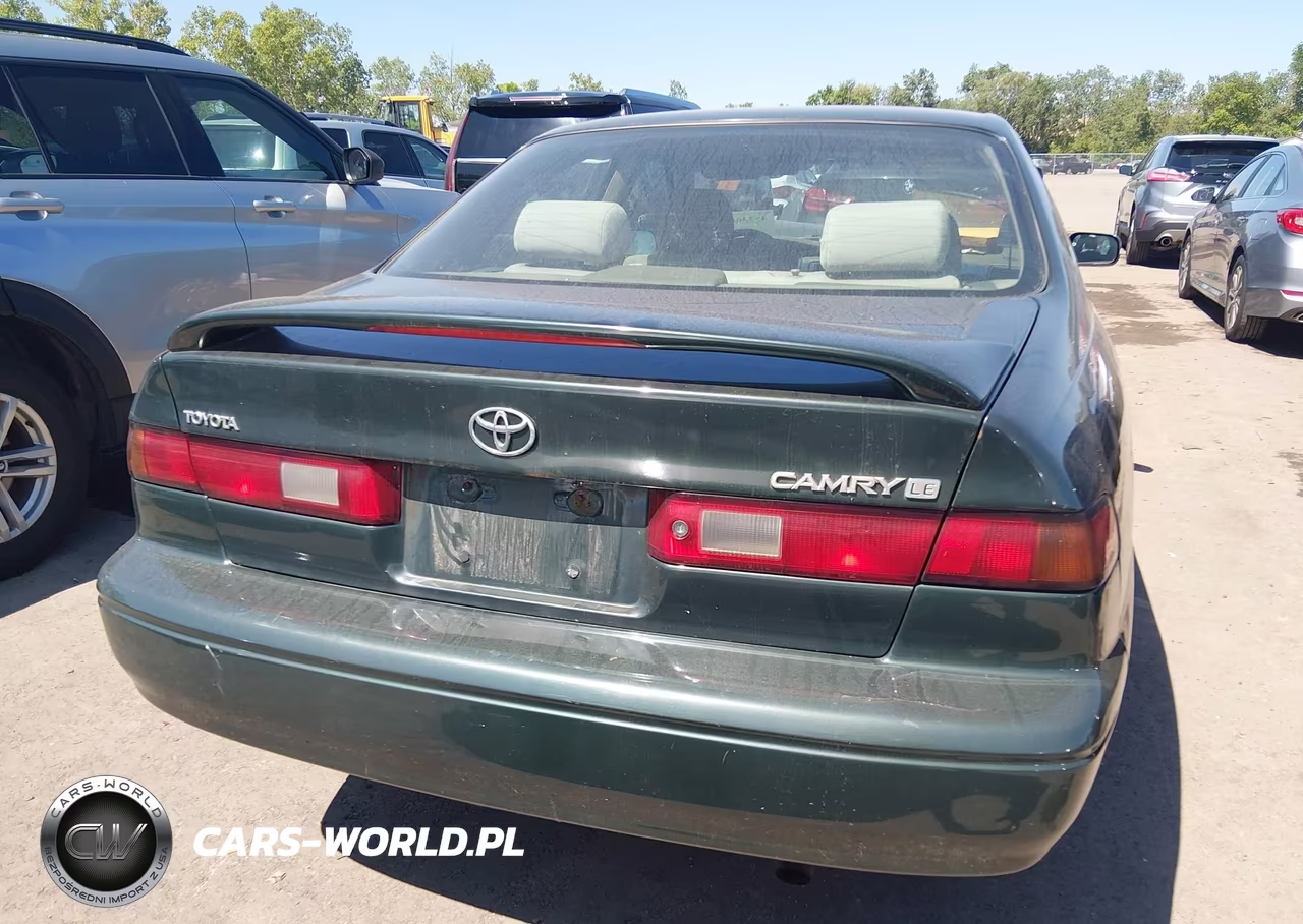 1999 Toyota Camry Le VIN:4T1BG22K5XU509871 - 17