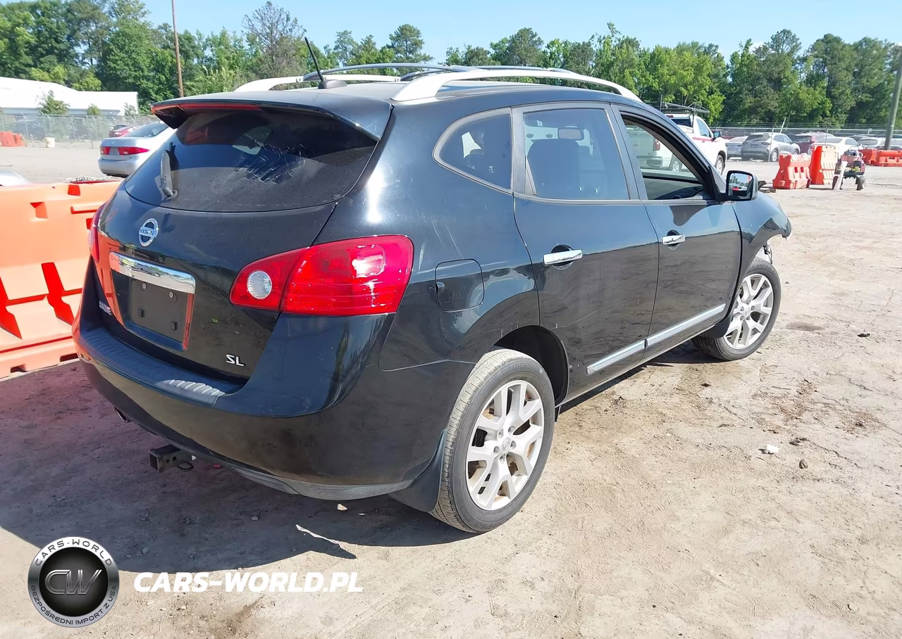 2011 Nissan Rogue Sv VIN:JN8AS5MT0BW570651 - 4