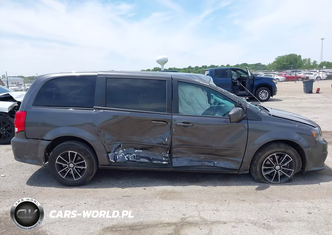 2017 Dodge Grand Caravan Se Plus VIN:2C4RDGBG3HR615691 - 13