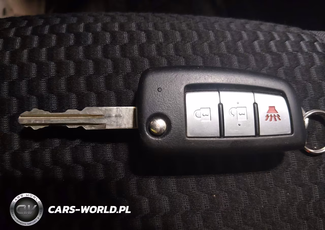 2018 Nissan Rogue Sport S VIN:JN1BJ1CR7JW257454 - 11
