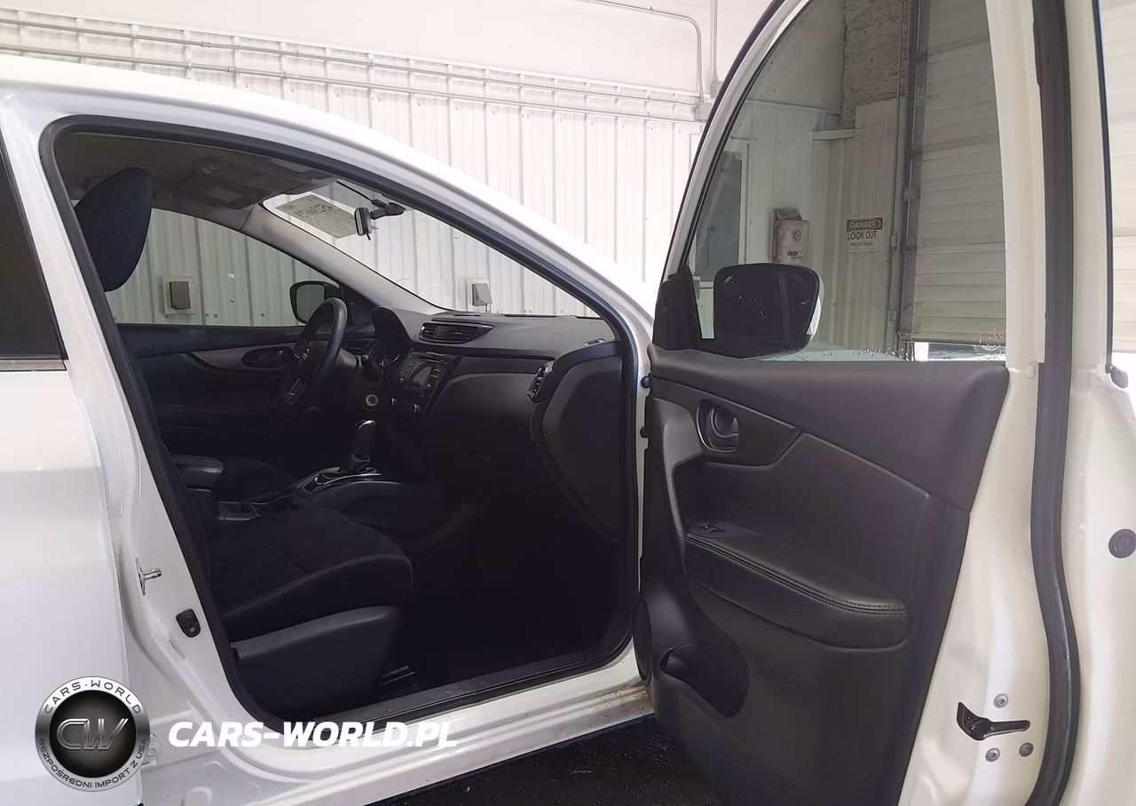 2018 Nissan Rogue Sport S VIN:JN1BJ1CR7JW257454 - 5