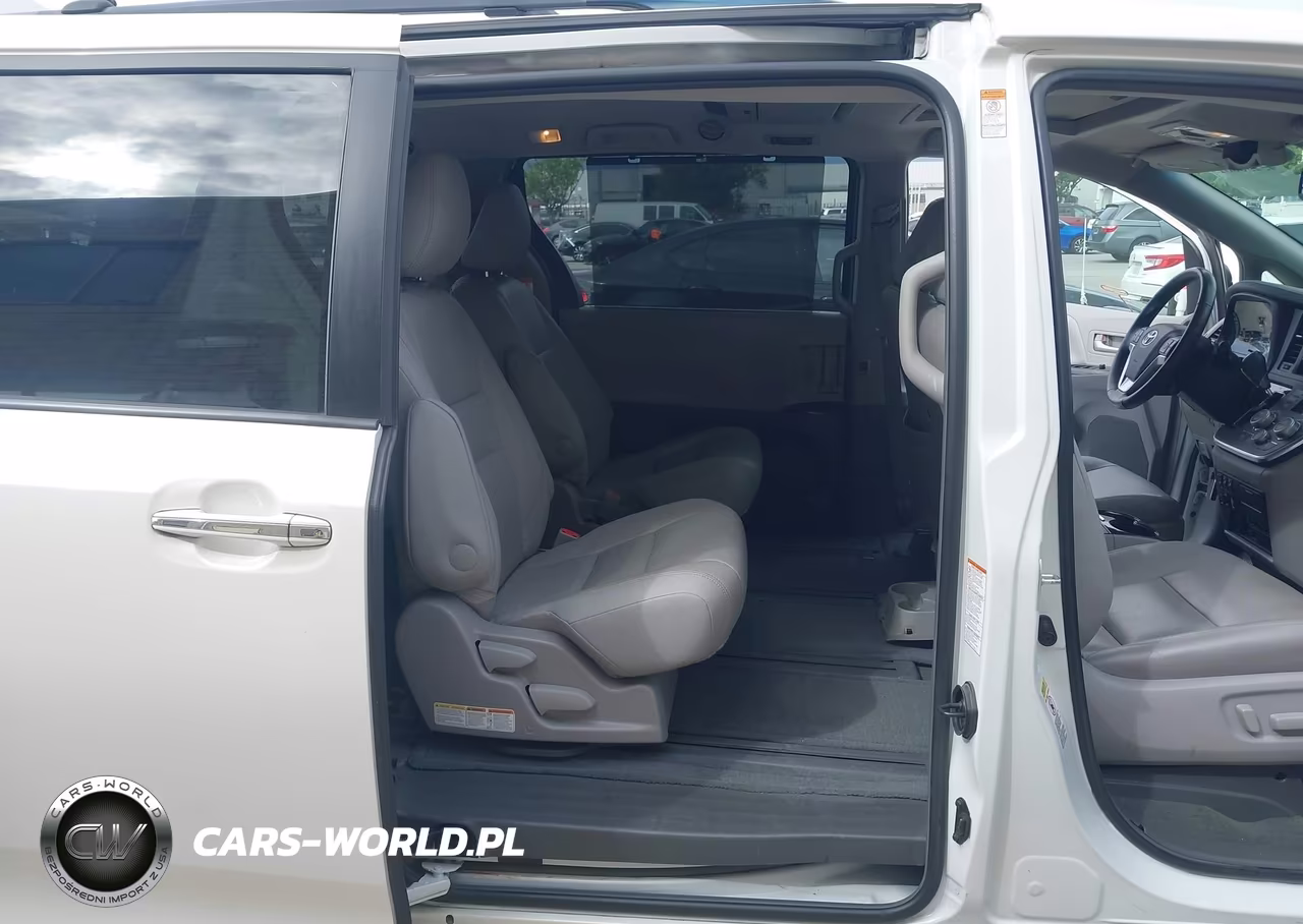 2017 Toyota Sienna Xle Premium 7 Passenger VIN:5TDDZ3DC5HS154144 - 8