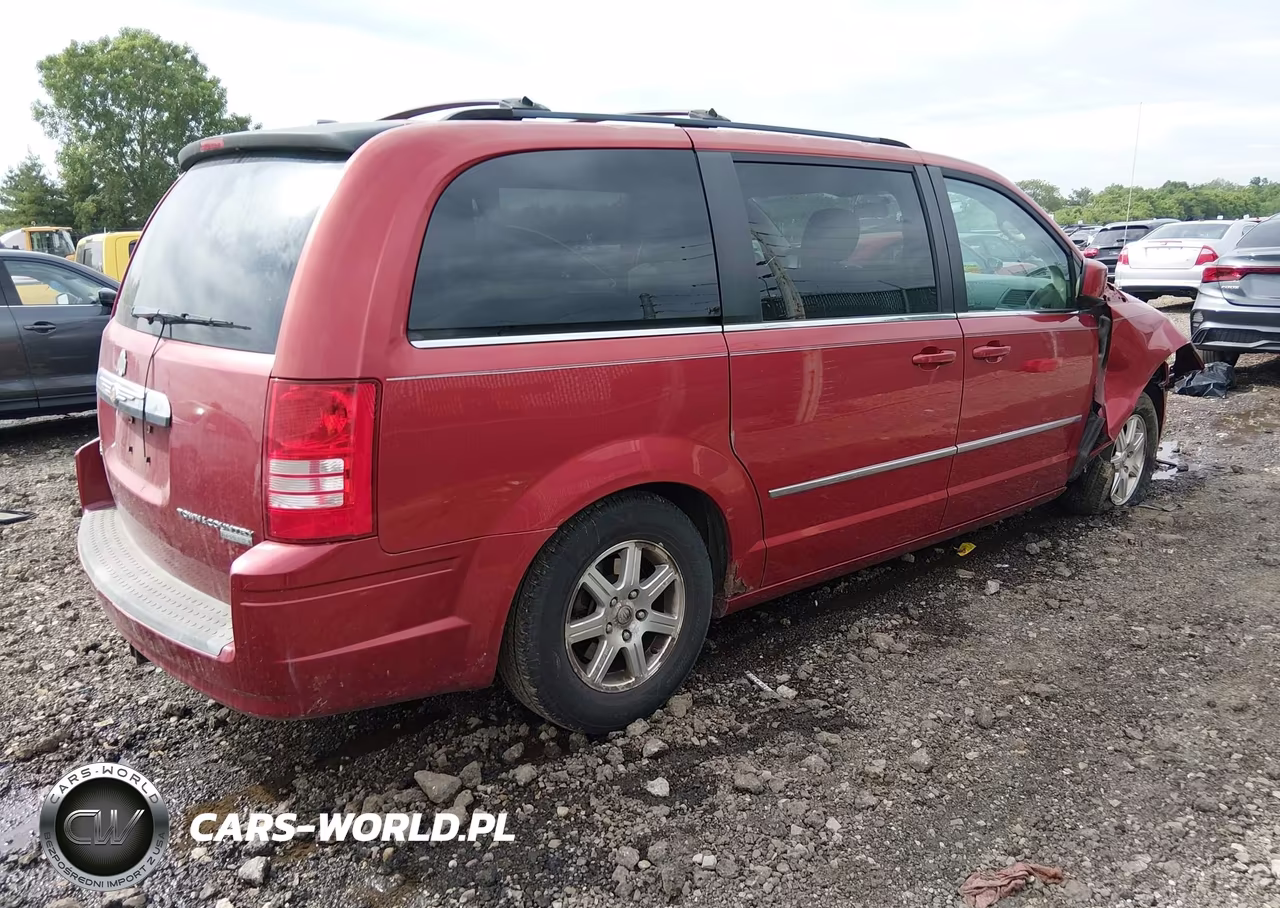 2009 Chrysler Town & Country Touring VIN:2A8HR54179R665210 - 4