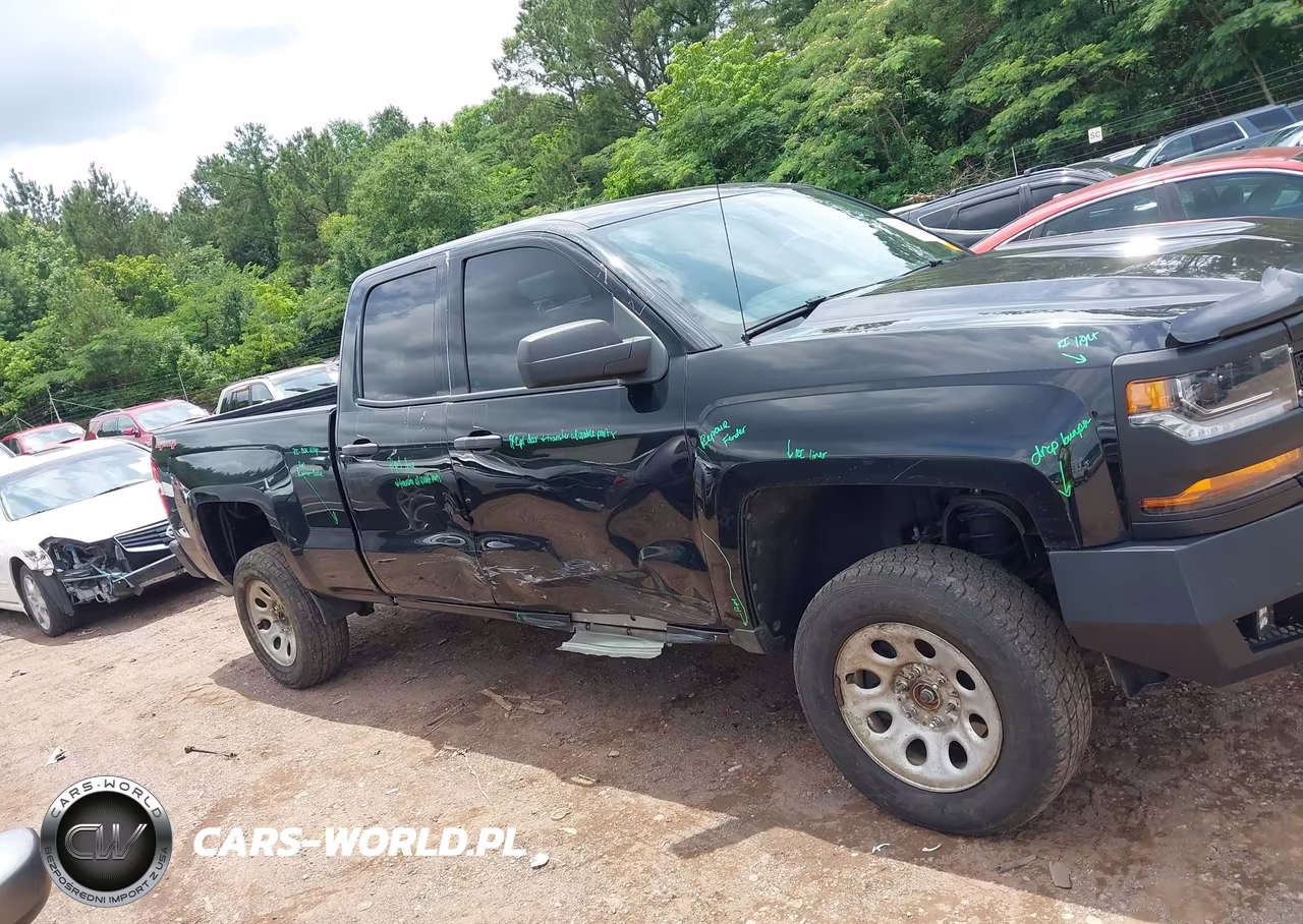 2017 Chevrolet Silverado 1500 Custom VIN:1GCVKPEC2HZ347722 - 13