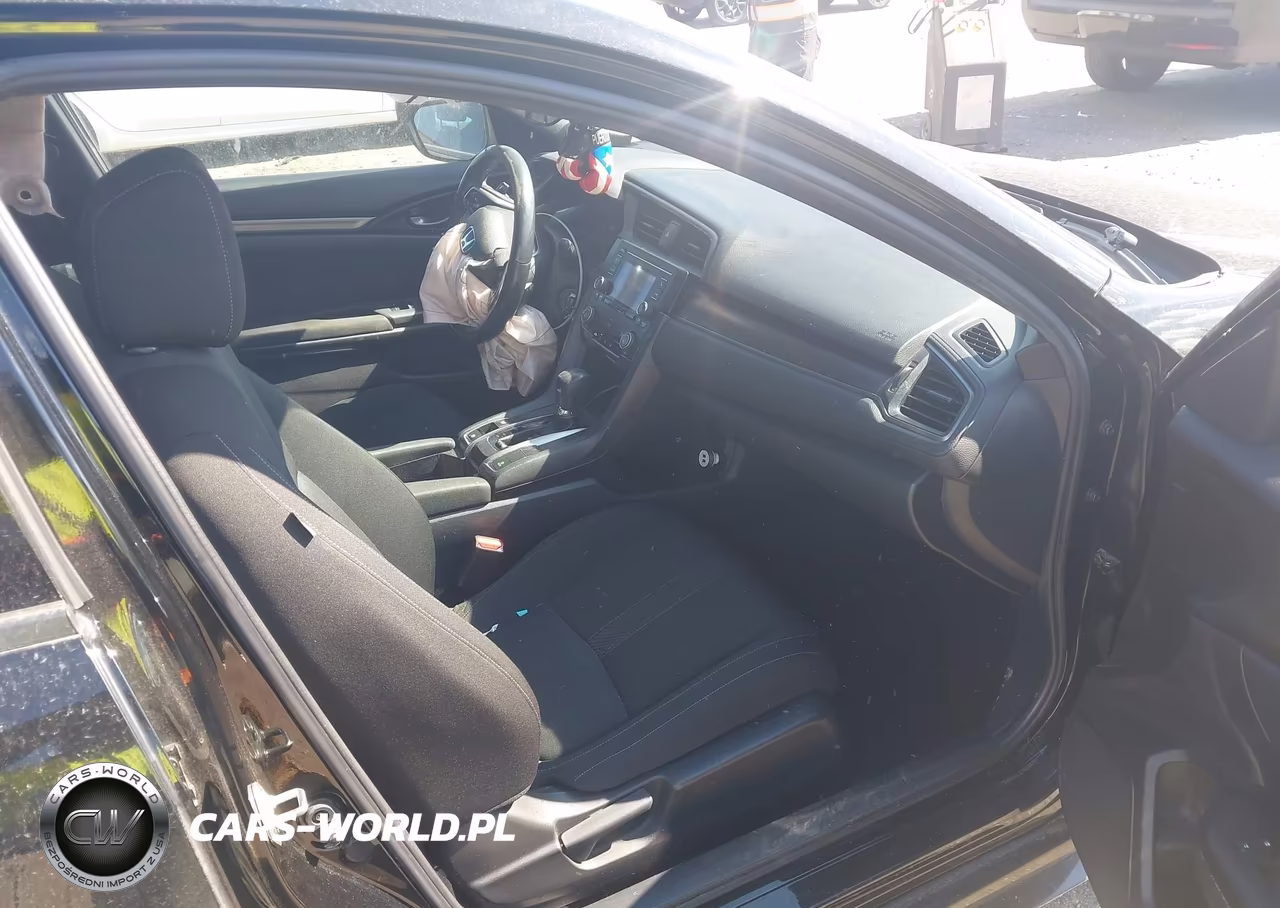 2019 Honda Civic Sport VIN:SHHFK7H43KU425168 - 5