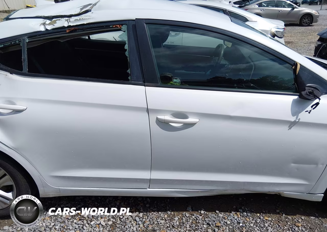 2020 Hyundai Elantra Sel VIN:5NPD84LF8LH576492 - 14