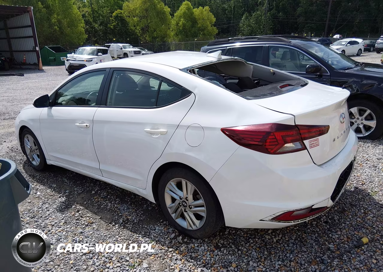 2020 Hyundai Elantra Sel VIN:5NPD84LF8LH576492 - 3