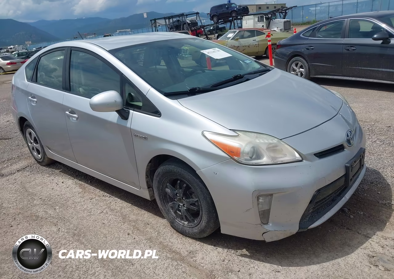 2014 Toyota Prius Two