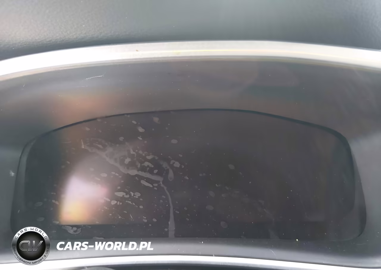 2026 Toyota Corolla Cross Xle VIN:7MUDAAAG8TV169643 - 15