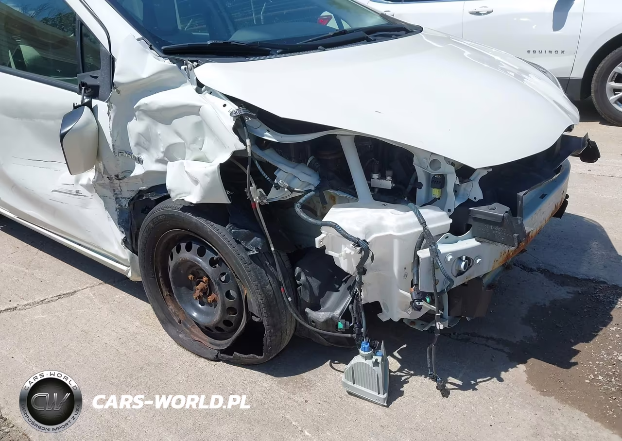 2014 Toyota Prius C One VIN:JTDKDTB35E1077082 - 18