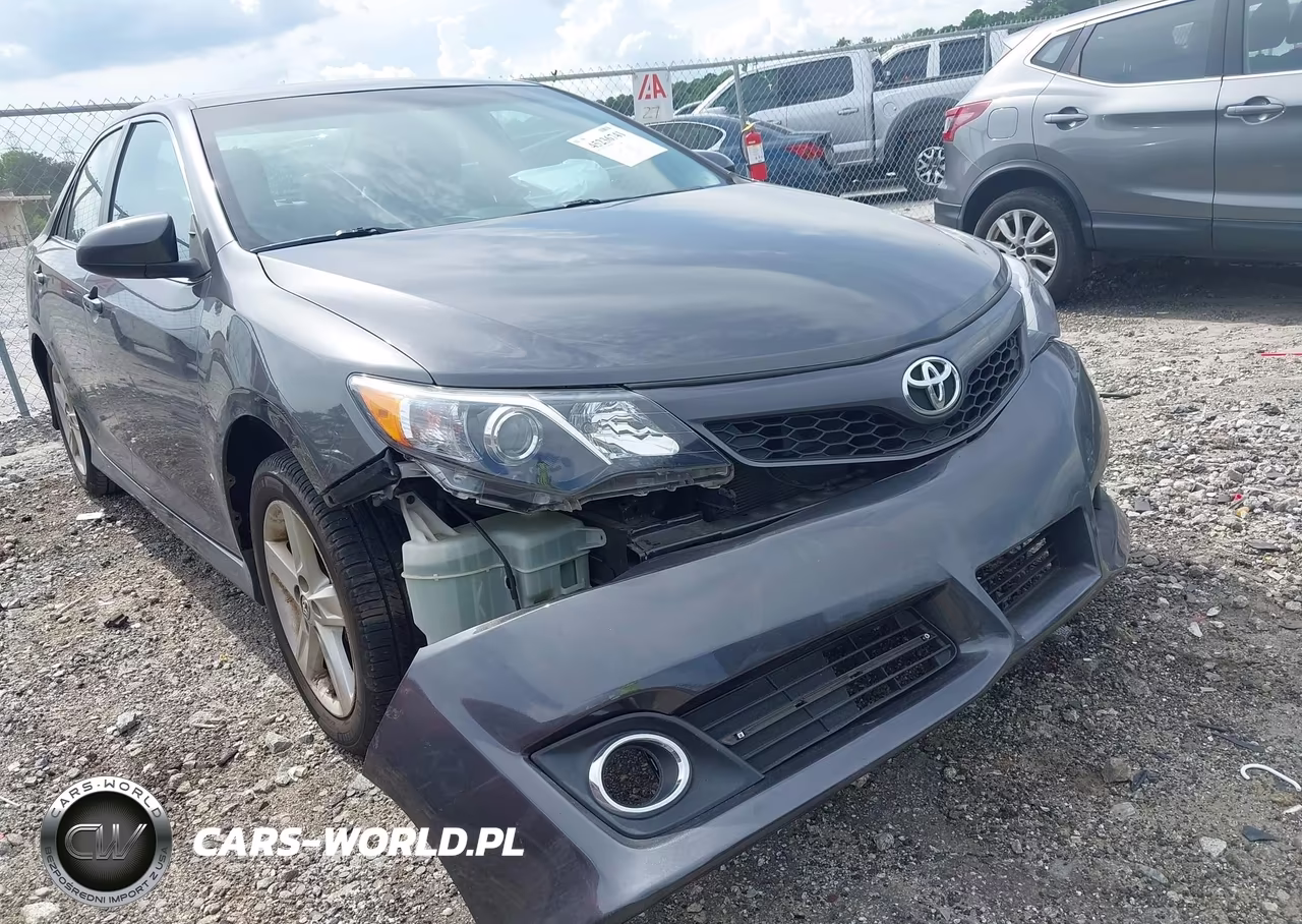 2014 Toyota Camry Se VIN:4T1BF1FK7EU843565 - 6